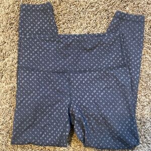 Lululemon yoga pants